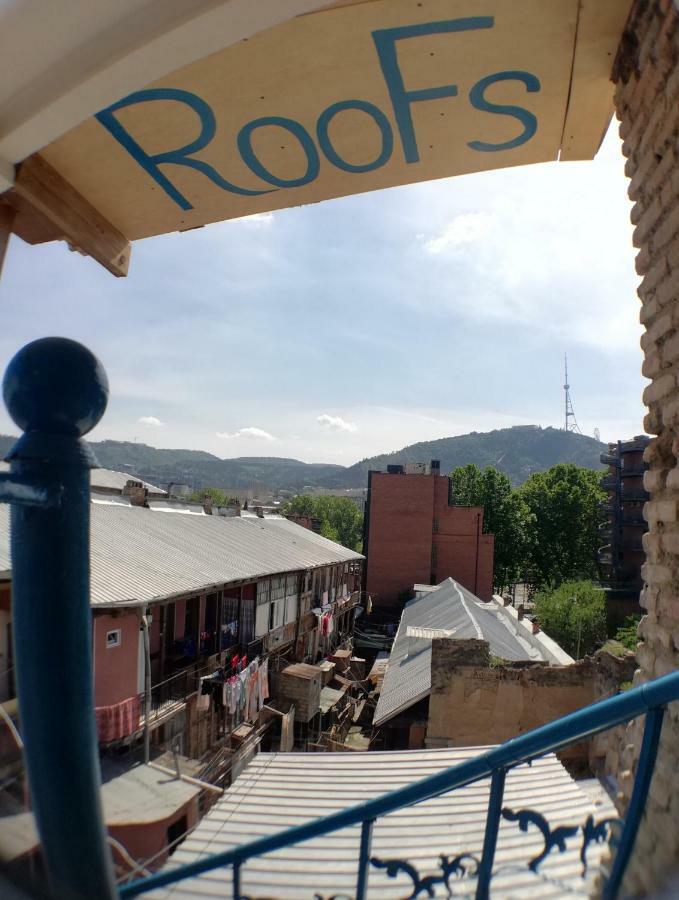 Roofs Apartment Tbilisi Exterior photo